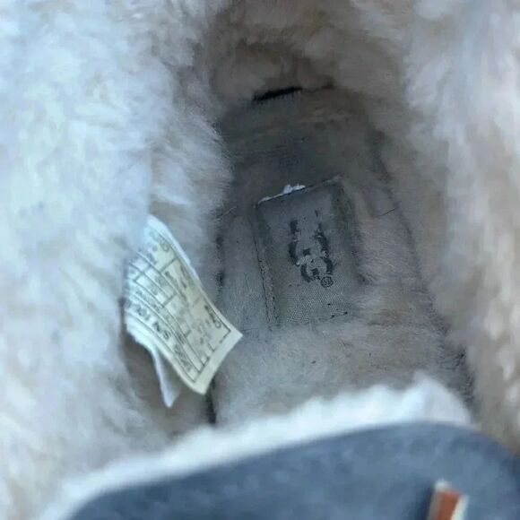 Ugg Alena Slippers Moccasins Women’s Size 8 - Picture 10 of 13